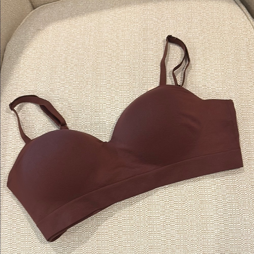 Brown Seamless Wireless Bra with Adjustable Straps